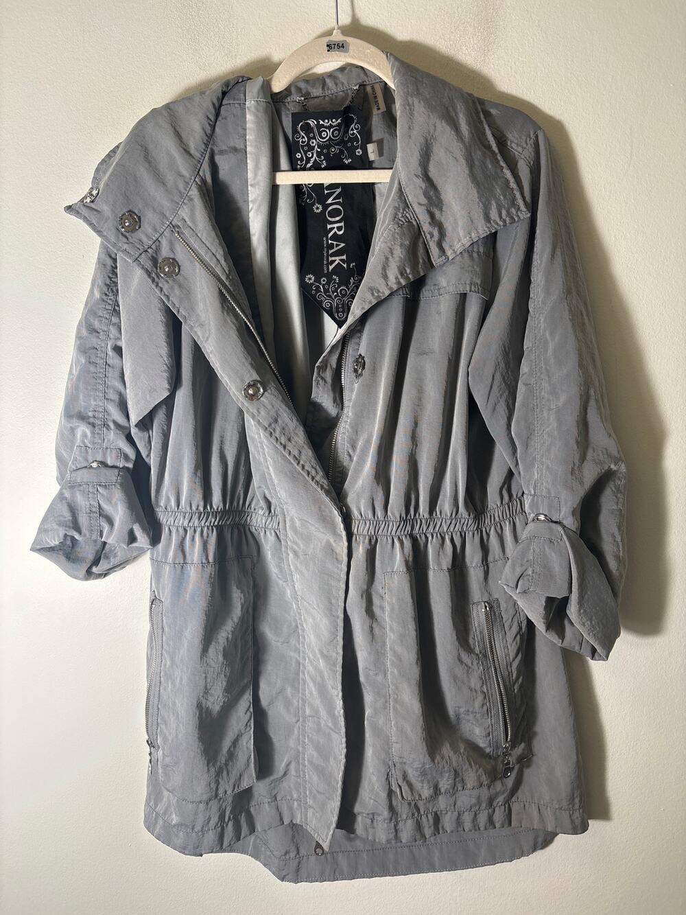 Anorak Gray Long Sleeve Rain Jacket with Optionl Hood Sz L